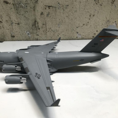 Mô hình Máy bay vận tải C 17 Globemaster III tỷ lệ 1:200