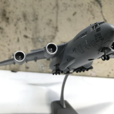 Mô hình Máy bay vận tải C 17 Globemaster III tỷ lệ 1:200