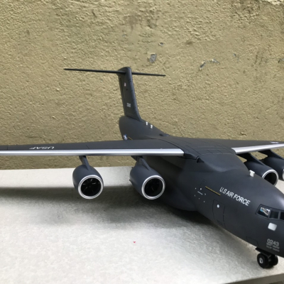 Mô hình máy bay vận tải C-17 Globemaster  tỷ lệ 1:88