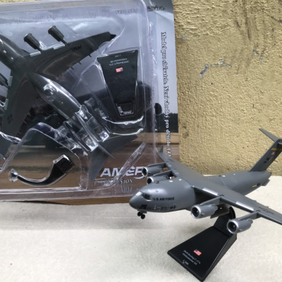 Mô hình Máy bay vận tải C-17 U.S AIR FORCE (có Hộp nhựa trong) tỷ lệ 1:200