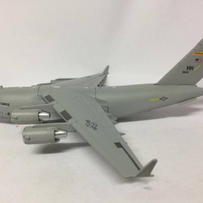 Mô hình Máy bay vận tải C-17 U.S AIR FORCE tỷ lệ 1:200