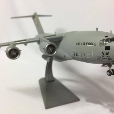 Mô hình Máy bay vận tải C-17 U.S AIR FORCE tỷ lệ 1:200