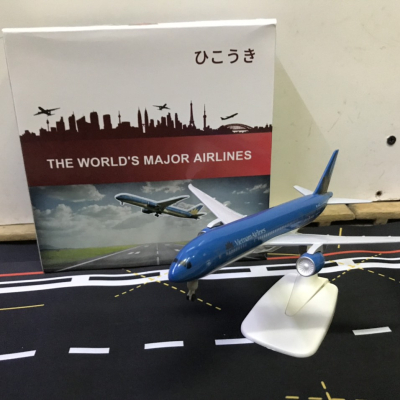 Mô hình máy bay Vietnam Airline 787  tỷ lệ 1:350