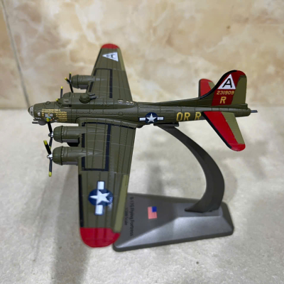 ​Mô hình Pháo Đài bay Boeing B-17 Flying Fortress Tỷ lệ 1:200