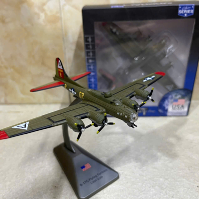 ​Mô hình Pháo Đài bay Boeing B-17 Flying Fortress Tỷ lệ 1:200