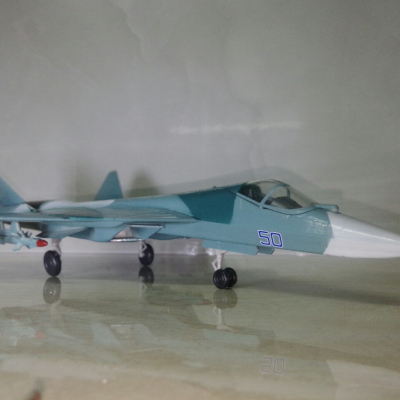 Mô hình tĩnh Máy bay (Nga) - Siêu tiêm kích  T50 1:72