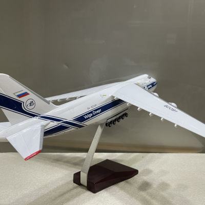 ​Mô Hình trang trí máy bay Vận Tải AN-124 tỷ lệ 1:200 Nhựa ABS (MB200AN124)