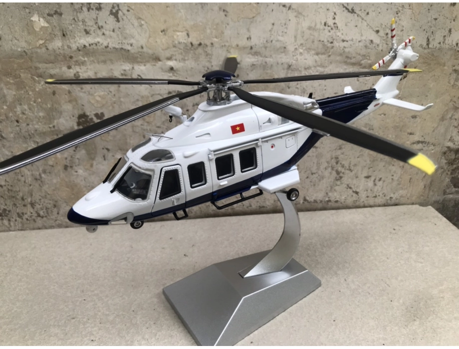 Mô hình Trực Thăng AgustaWestland AW139 tỷ lệ 1:32