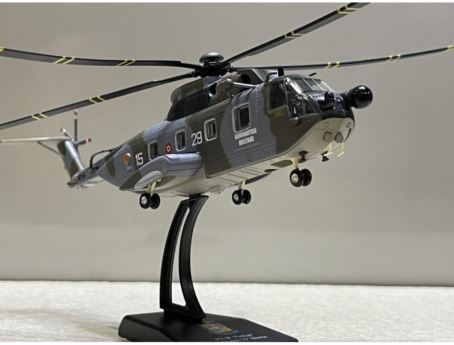 ​​Mô hình Trực Thăng Sikorsky HH-3F Pelican Không Quân Ý tỷ lệ 1/100