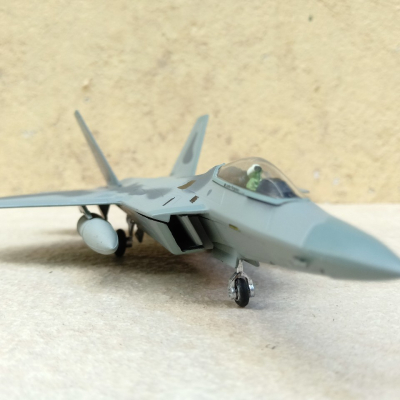 ​Mô hình trưng bày Máy bay F-22 Raptor tỷ lệ 1:100