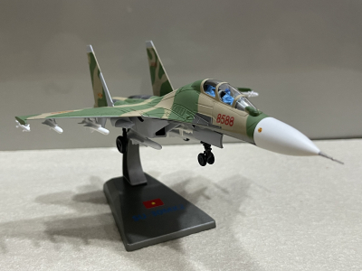 ​Mô hình trưng bày Sukhoi SU-30 Mk2 Việt Nam tỷ lệ 1:100 kim loại