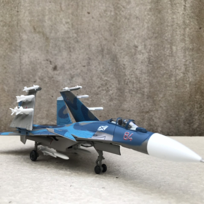 ​Mô hình máy bay Sukhoi SU-33 Flaker D tỷ lệ 1:100