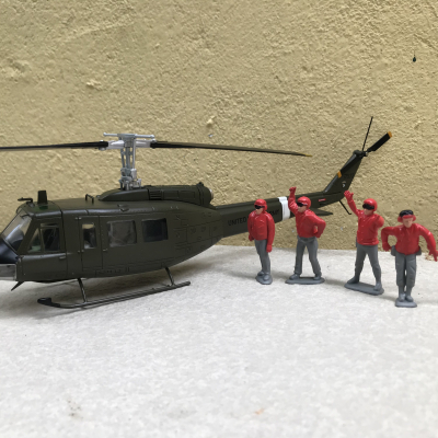 Mô hình Nhân vật Pilot tàu sân bay tỷ lệ 1:32