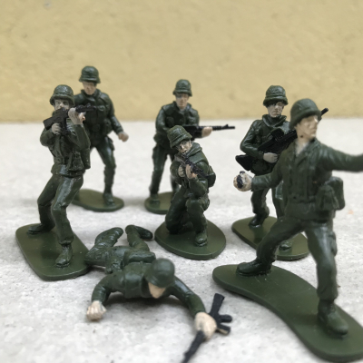 Mô hình Nhân vật tiểu đội lính tỷ lệ 1:43