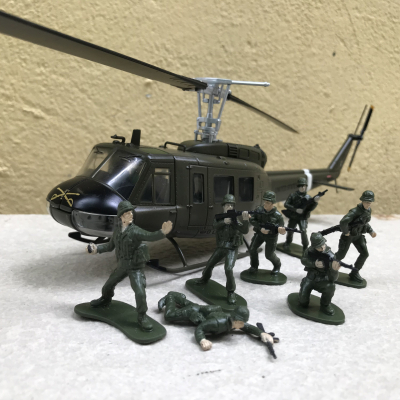 Mô hình Nhân vật tiểu đội lính tỷ lệ 1:43