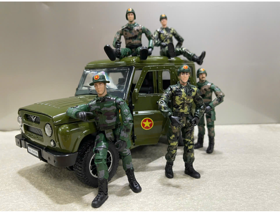 ​Nhân vật Người lính tỷ lệ 1/18 - set 3 con