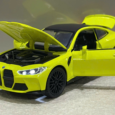 ​Mô hình BMW M4 G82 Tỷ lệ 1:32