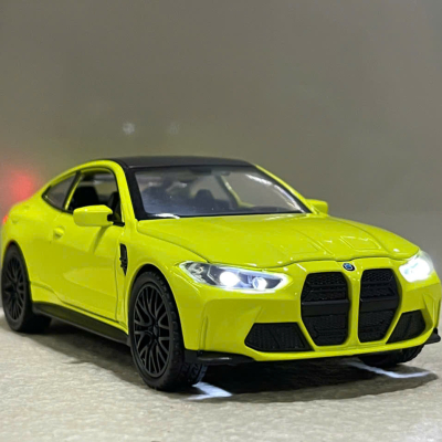 ​Mô hình BMW M4 G82 Tỷ lệ 1:32