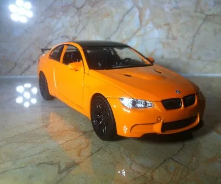 Mô hình đồ chơi xe Ô Tô BMW M3 GTS tỷ lệ 1:32