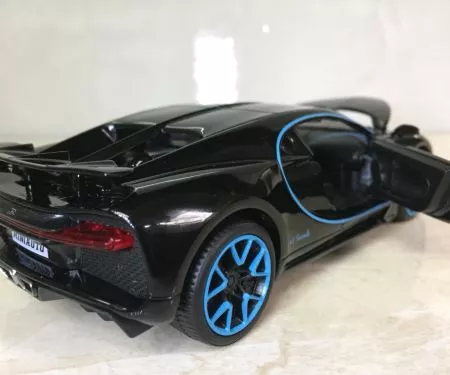 Đồ chơi mô hình xe Ô TÔ Bugatti Chiron Sport 1:32