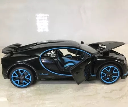 Đồ chơi mô hình xe Ô TÔ Bugatti Chiron Sport 1:32