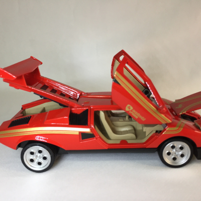 Mô hình xe Ô TÔ Lamborghini Rambo Contash tỷ lệ 1:32