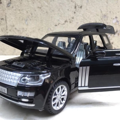Đồ chơi mô hình xe Ô TÔ Range Rover - 1:32