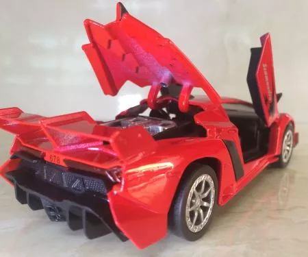 Đồ chơi mô hình xe Ô TÔ Lamborghini VENENO 1:32