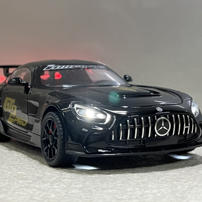 Mô hình ô tô MERCEDES AMG GT2PRO tỷ lệ 1:24 Mô hình ô tô MERCEDES AMG GT2PRO tỷ lệ 1:24