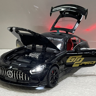 Mô hình ô tô MERCEDES AMG GT2PRO tỷ lệ 1:24 Mô hình ô tô MERCEDES AMG GT2PRO tỷ lệ 1:24