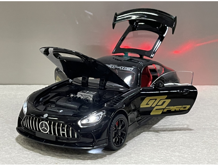 Mô hình ô tô MERCEDES AMG GT2PRO tỷ lệ 1:24 Mô hình ô tô MERCEDES AMG GT2PRO tỷ lệ 1:24