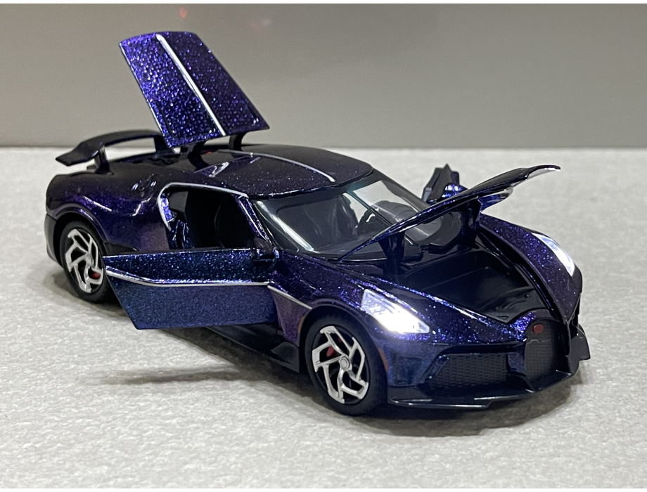 ​Mô hình Siêu xe Bugatti La Voiture Noire tỷ lệ 1:32