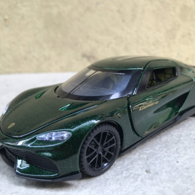 Mô hình siêu xe Koenigsegg GEMERA tỷ lệ 1:32