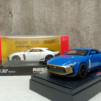 ​Mô hình Siêu xe NISSAN RT-50  tỷ lệ 1:32