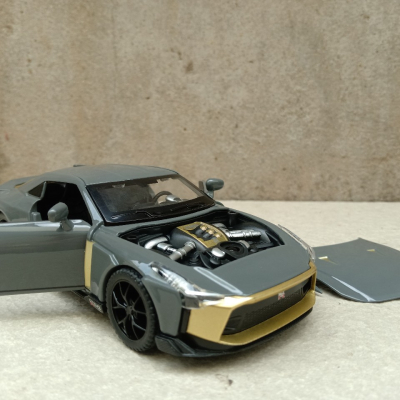 ​Mô hình Siêu xe NISSAN RT-50  tỷ lệ 1:32