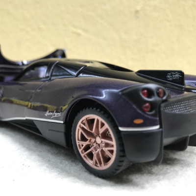 Mô hình Siêu xe PAGANI Huayra Dinastia tỷ lệ 1:32