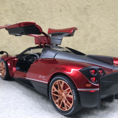Mô hình Siêu xe PAGANI Huayra tỷ lệ 1:24