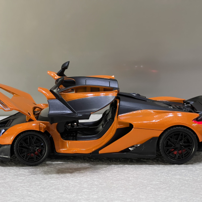 ​Mô hình trang trí xe Mclaren W1 tỷ lệ 1:24