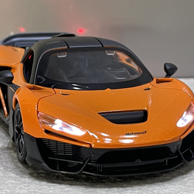 ​Mô hình trang trí xe Mclaren W1 tỷ lệ 1:24