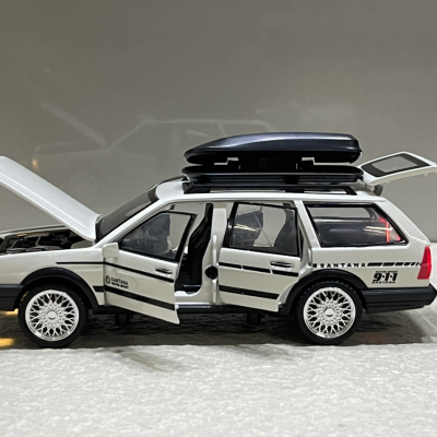 ​​Mô hình trang trí xe volkswagen santana Quantum tỷ lệ 1:32 (XVOW32SA)