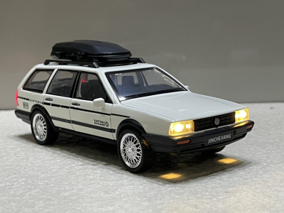 ​​Mô hình trang trí xe volkswagen santana Quantum tỷ lệ 1:32 (XVOW32SA)