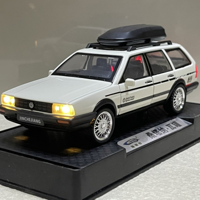 ​​Mô hình trang trí xe volkswagen santana Quantum tỷ lệ 1:32 (XVOW32SA)
