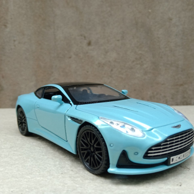 Mô hình xe Aston Martin DB12 tỷ lệ 1:32