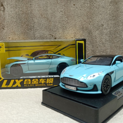Mô hình xe Aston Martin DB12 tỷ lệ 1:32
