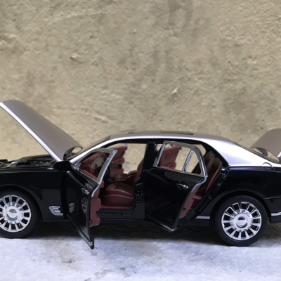 Mô hình xe Bently Muisanne EWB 2023 tỷ lệ 1:24