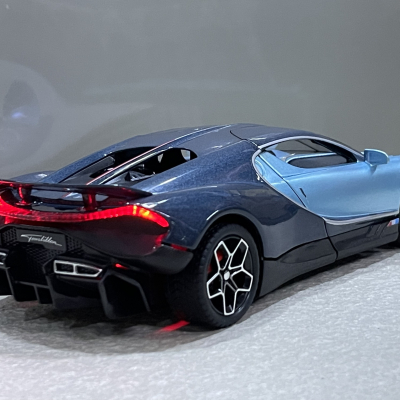 ​Mô hình xe Bugatti Tourbillon tỷ lệ 1:24