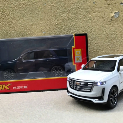 Mô hình xe CADILLAC Escalade  tỷ lệ 1:24