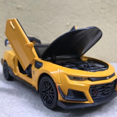 Mô hình xe CHEVROLET Camaro tỷ lệ 1:32