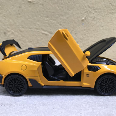 Mô hình xe CHEVROLET Camaro tỷ lệ 1:32