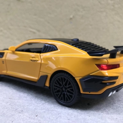 Mô hình xe CHEVROLET Camaro tỷ lệ 1:32